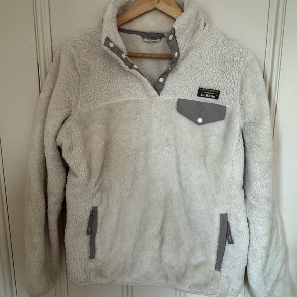 L.L. Bean Jackets & Blazers - L.L.Bean Sherpa Fleece Snap Pullover Cream Women's Medium